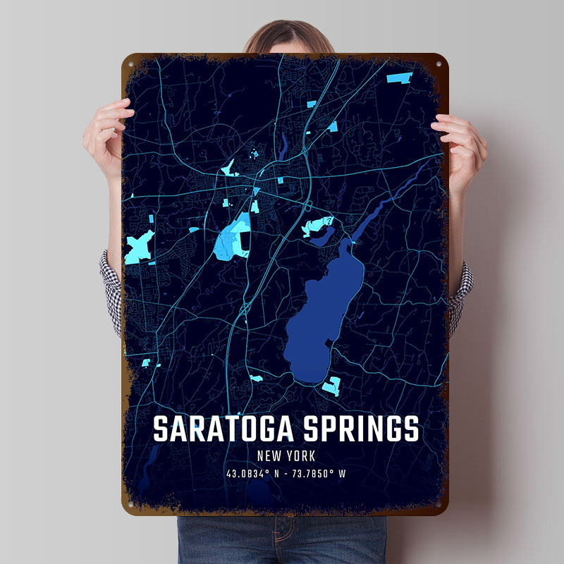 Custom Map Poster - โปสเตอร์แผนที่เมืองซาราโทกาสปริงส์ยามเที่ยงคืน ป้ายโลหะวินเทจแบบกำหนดเอง ศิลปะติดผนัง ป้ายดีบุกย้อนยุคสำหรับตกแต่งห้อง ตกแต่งบ้าน