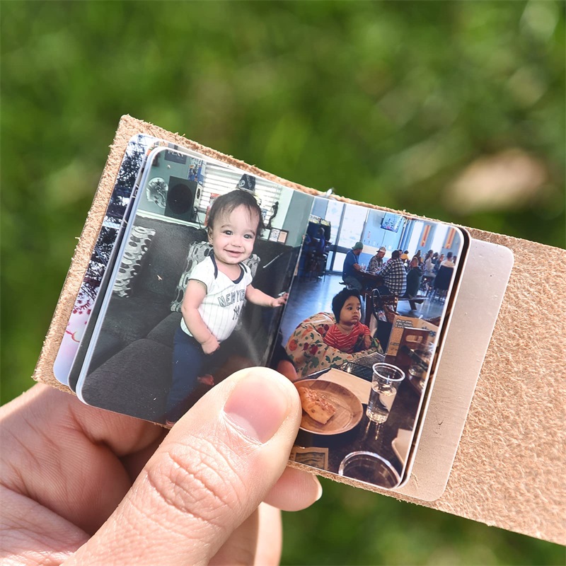 พวงกุญแจอัลบั้มรูปภาพส่วนตัวแบ - Custom Photo Book บทวิจารณ์และราคา