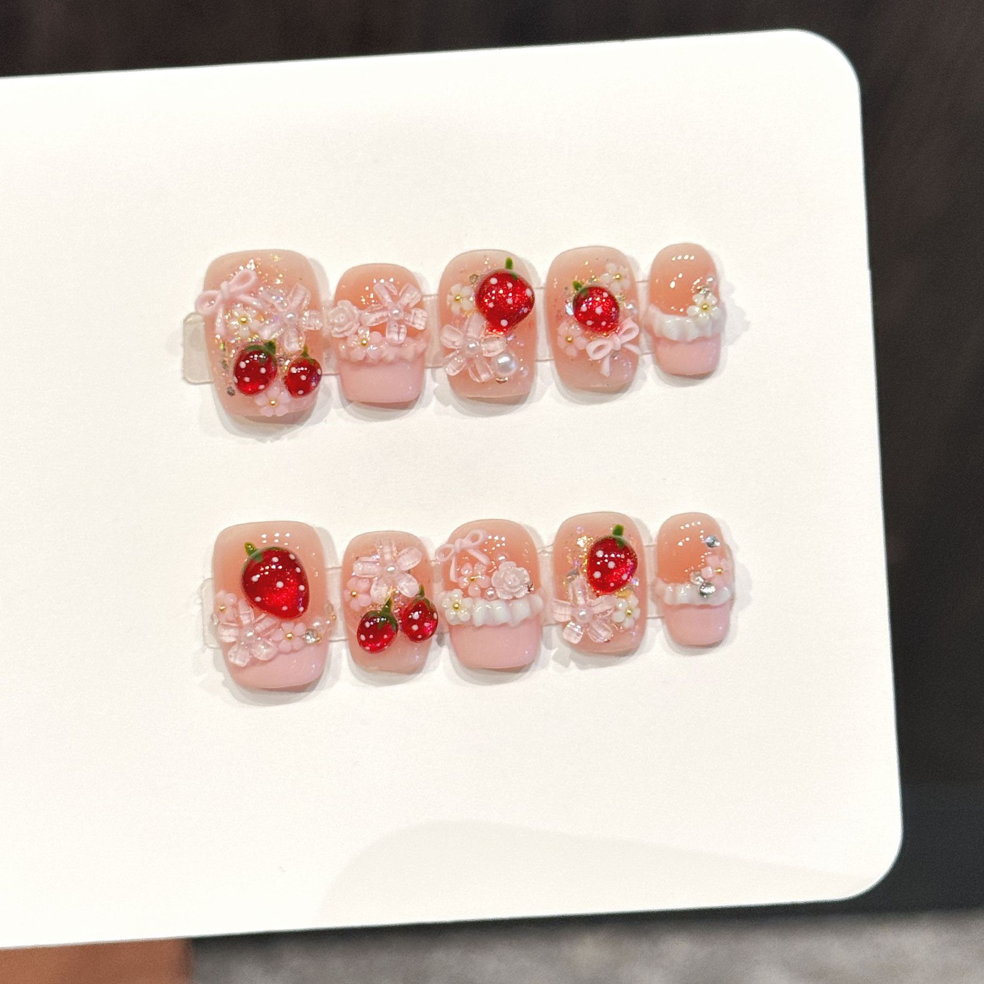 เล็บปลอมแบบกดติด 10 ชิ้น ลายสต - Pressed Flower Art บทวิจารณ์และราคา